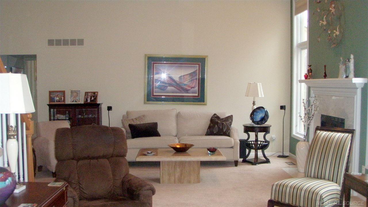2181 Clinton View Circle Rochester Hills, MI 48309 - Photo 6 of 33