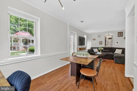 $317,000 | 1301 East Abingdon Drive, Unit 1, Alexandria, VA 22314