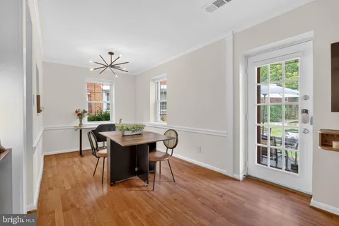 $317,000 | 1301 East Abingdon Drive, Unit 1, Alexandria, VA 22314