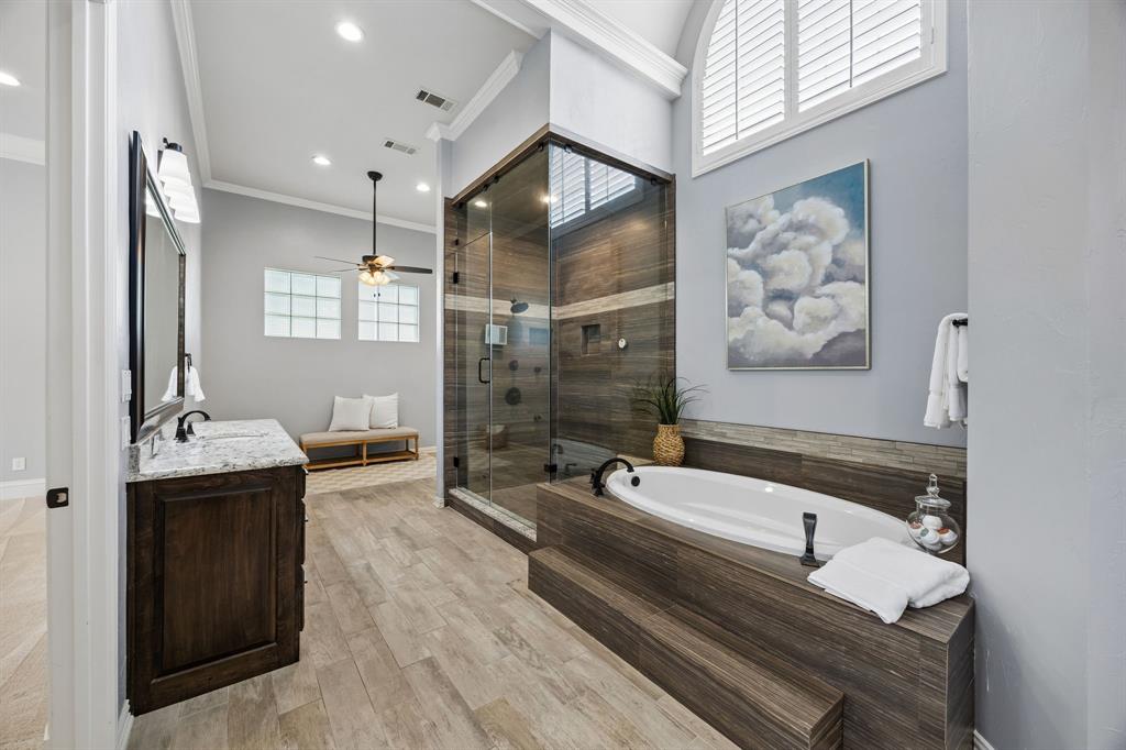 19 Windsor Ridge Frisco, TX 75034 - Photo 22 of 40 Steam Shower and Whirlpool Tub