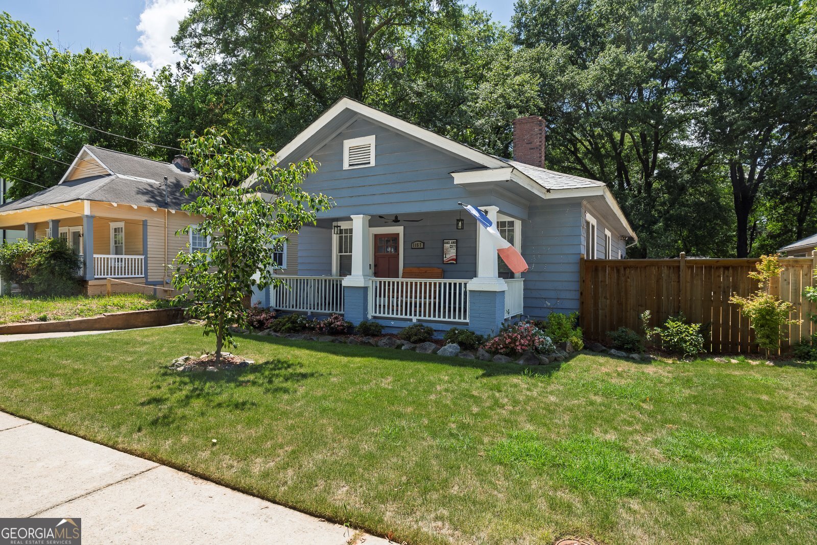 1157 Indale Place Southwest Atlanta, GA 30310 - Photo 2 of 41