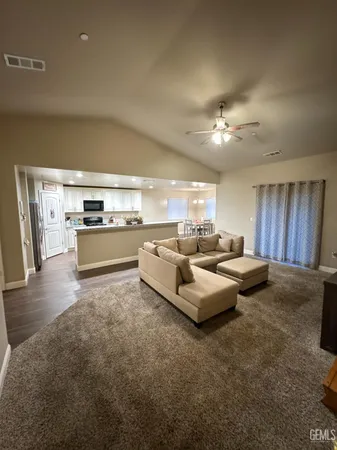 $409,000 | Undisclosed Address, Woodlake, CA 93286