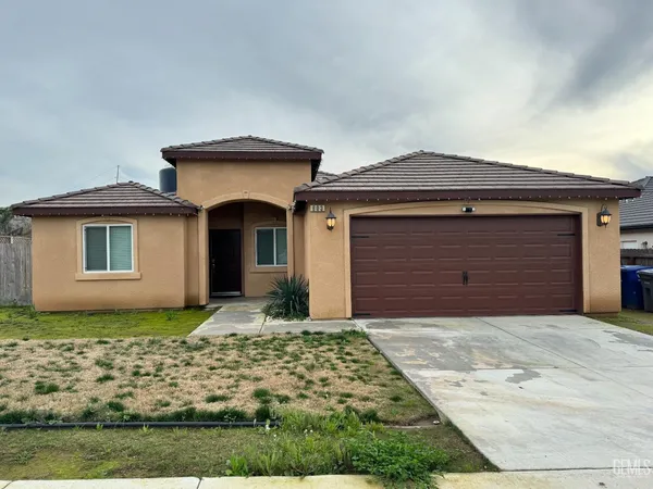 $409,000 | Undisclosed Address, Woodlake, CA 93286