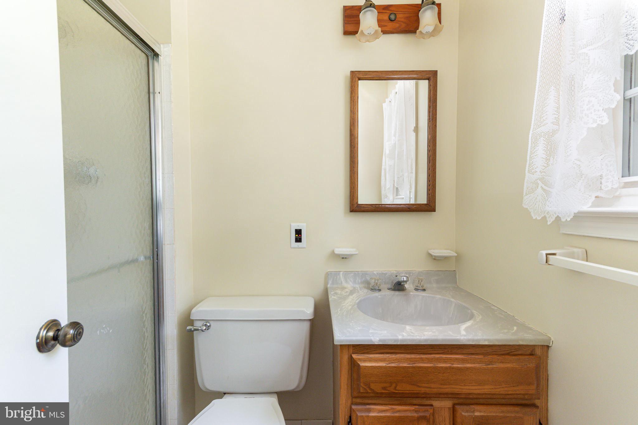 8404 Margo Road Lanham, MD 20706 - Photo 25 of 32 Master Bath