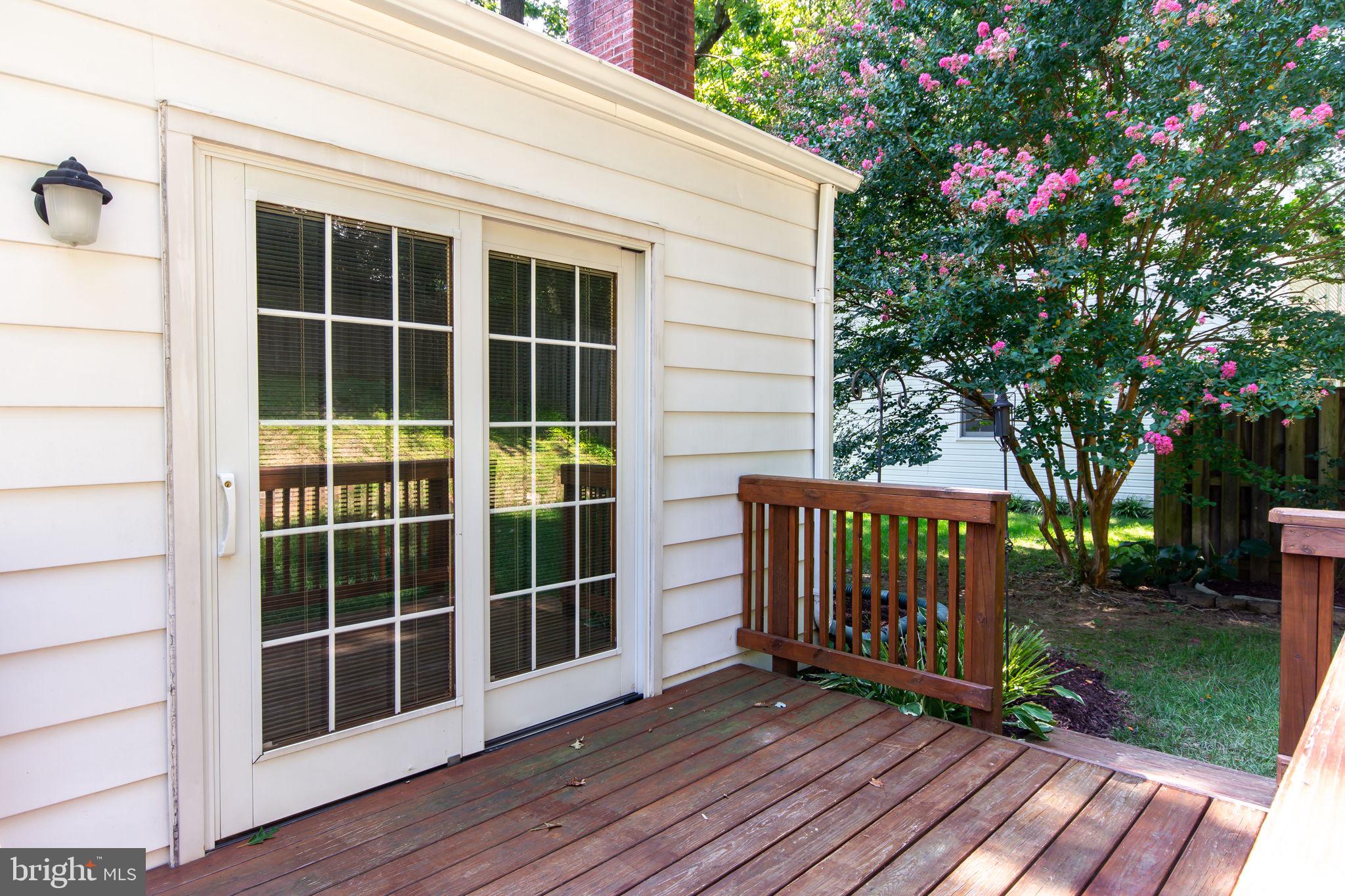 8404 Margo Road Lanham, MD 20706 - Photo 29 of 32 Back Deck