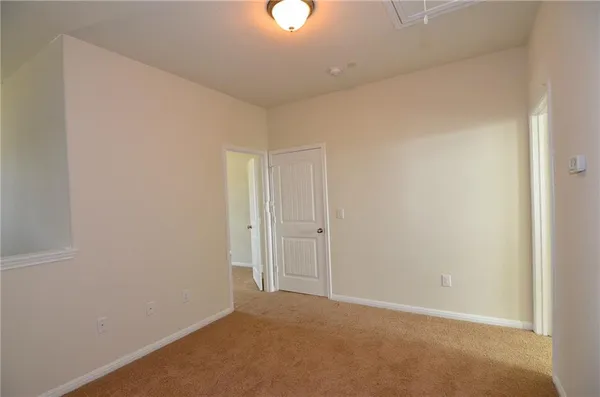 $1,800 | 1001 Zodiac Lane, Unit 16, Round Rock, TX 78665