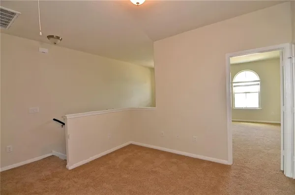 $1,800 | 1001 Zodiac Lane, Unit 16, Round Rock, TX 78665