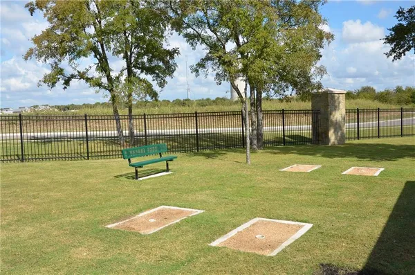 $1,800 | 1001 Zodiac Lane, Unit 16, Round Rock, TX 78665