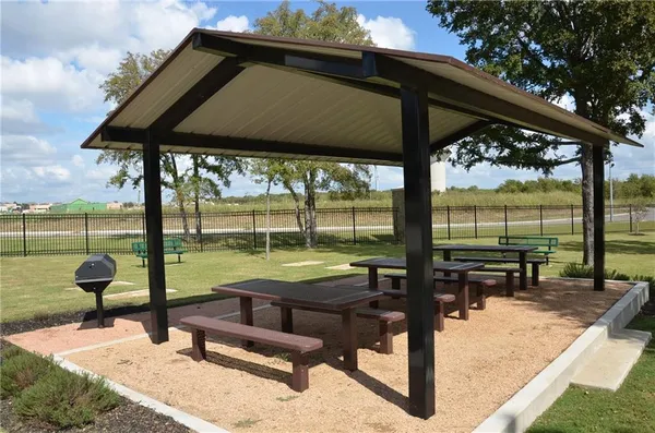 $1,800 | 1001 Zodiac Lane, Unit 16, Round Rock, TX 78665