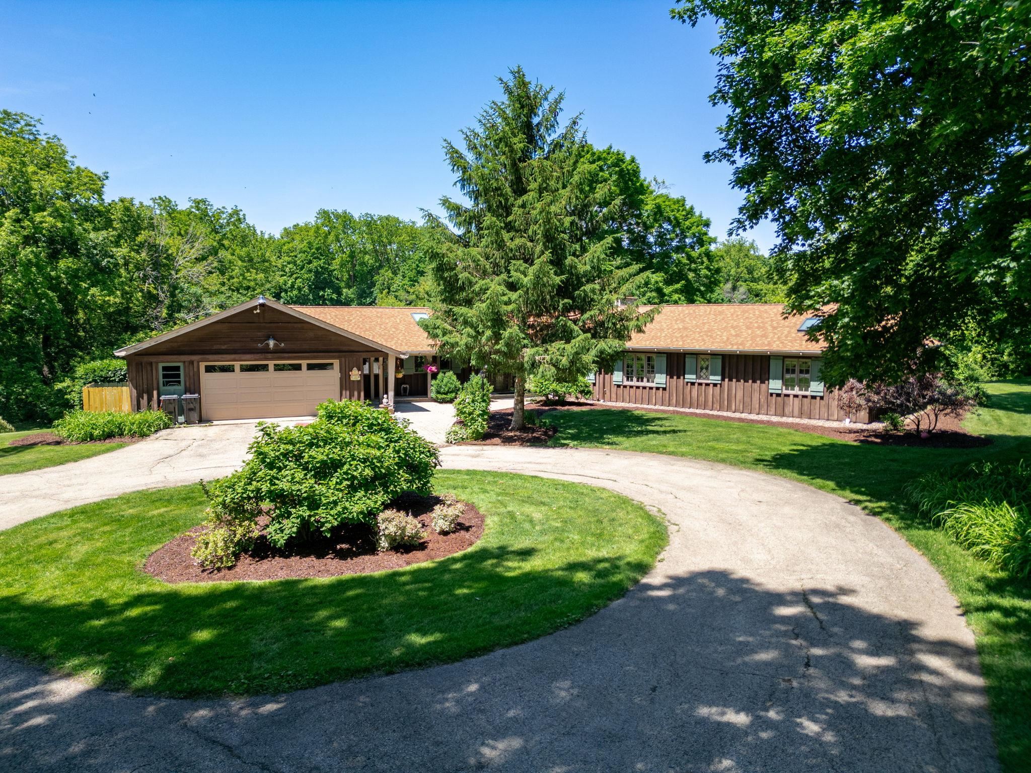 5550 Guilford Road Rockford, IL 61107 - Photo 1 of 55 Gallery Image 1