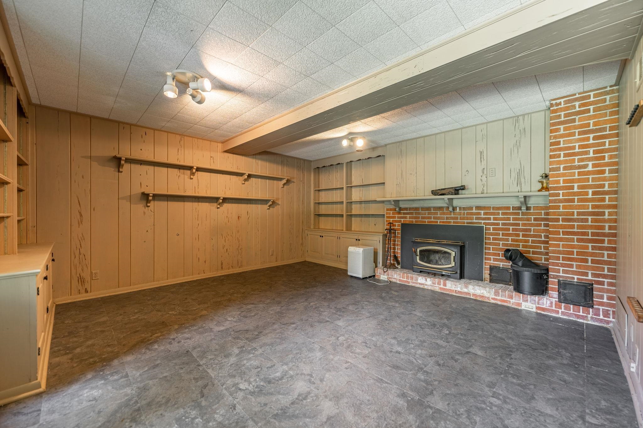 5550 Guilford Road Rockford, IL 61107 - Photo 29 of 55 Gallery Image 29