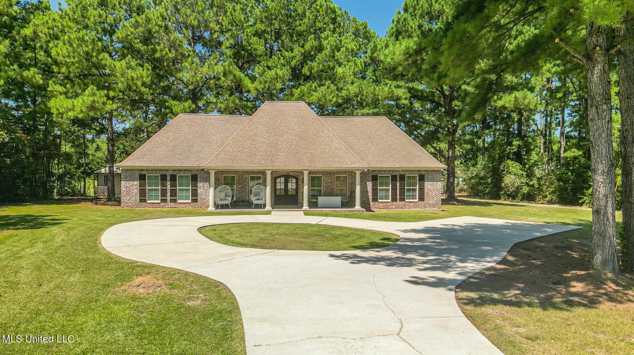 52 Tower Road Wiggins, MS 39577 - Photo 4 of 43 bolton-50