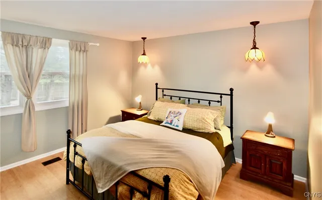 $290,000 | 4964 Blacksmith Path, Clay, NY 13088