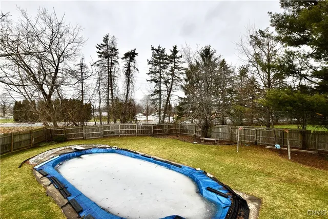 $290,000 | 4964 Blacksmith Path, Clay, NY 13088