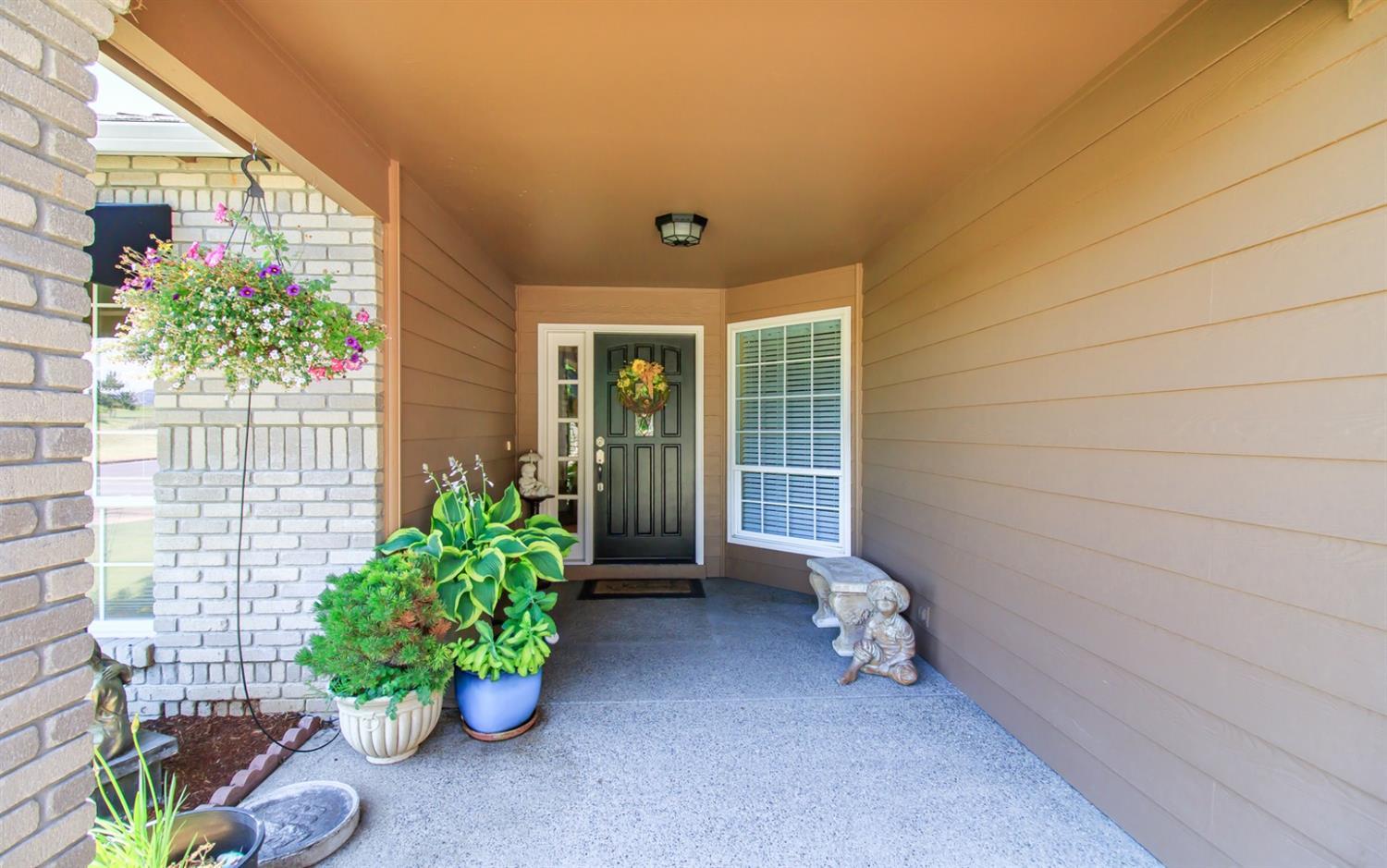 952 Rimrock Circle Medford, OR 97504 - Photo 4 of 35 Additional Photo