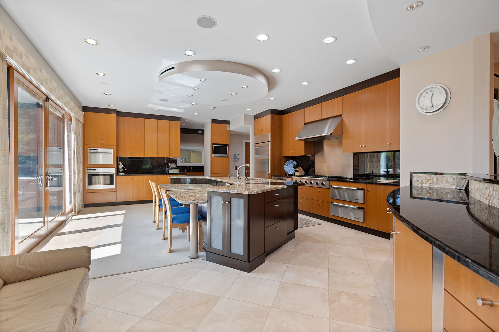 925 Morrison Road Northbrook, IL 60062 - Photo 12 of 75