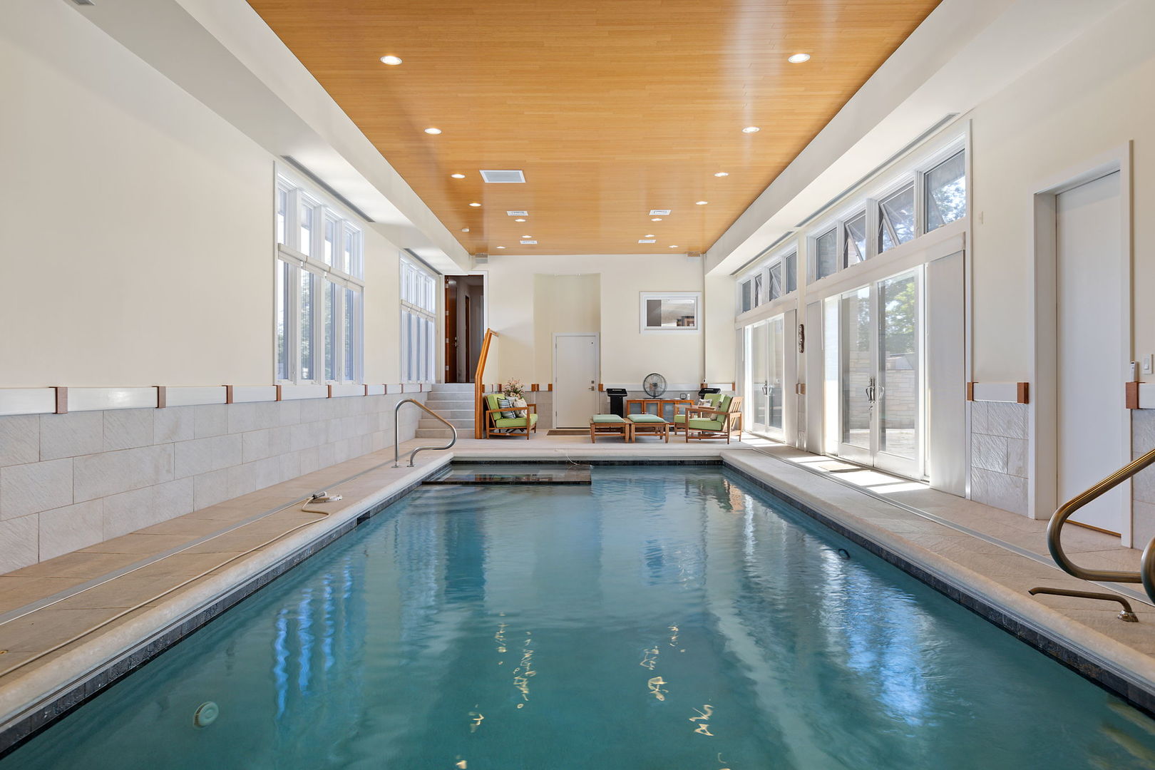925 Morrison Road Northbrook, IL 60062 - Photo 27 of 75 a view of a kitchen with a large window