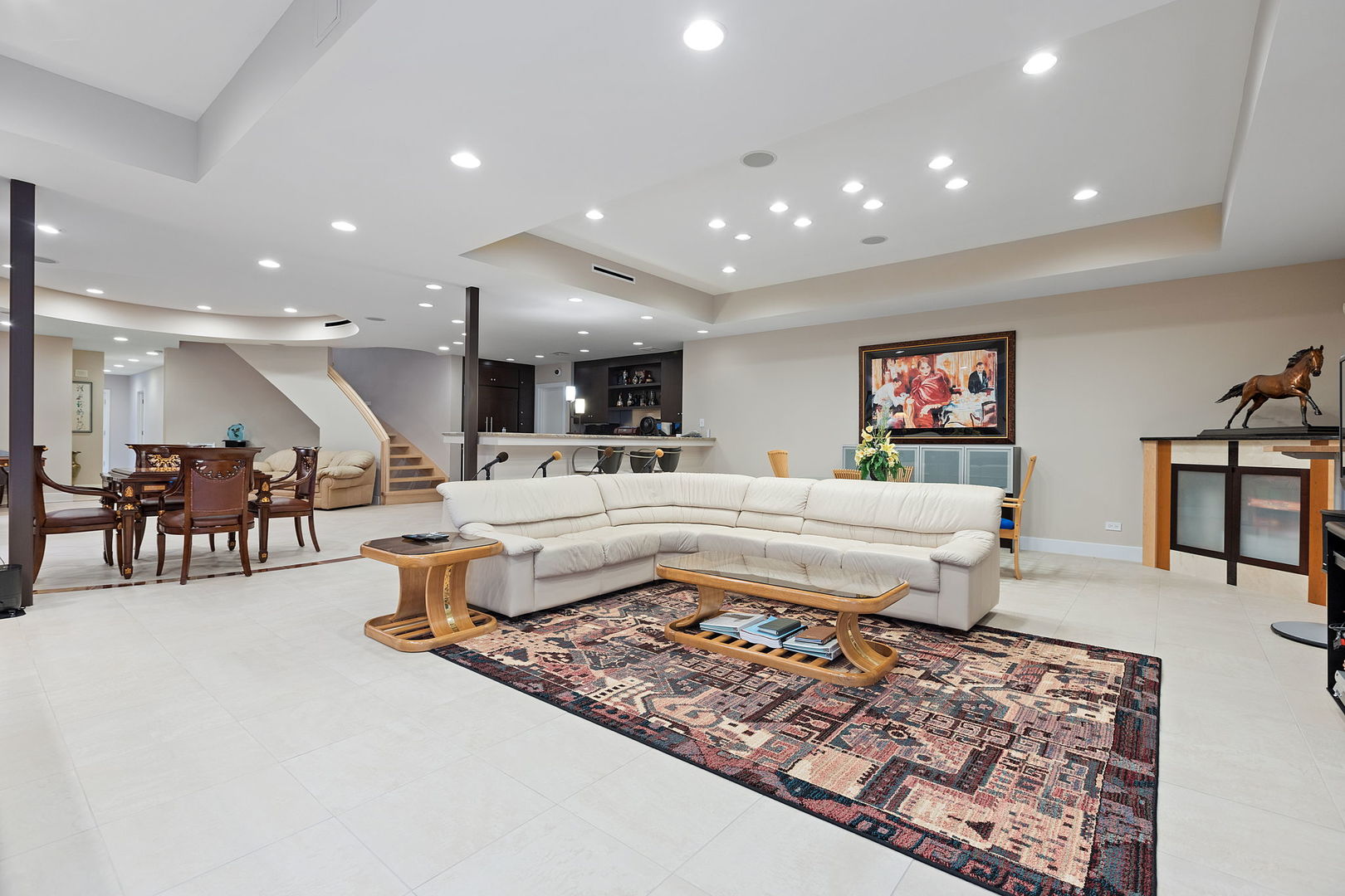 925 Morrison Road Northbrook, IL 60062 - Photo 37 of 75 a living room with furniture and a table