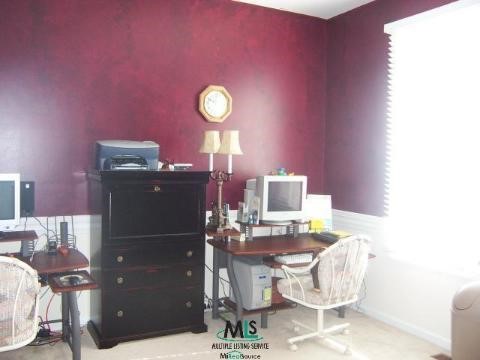 1398 Ross Lane Rochester, MI 48306 - Photo 4 of 7 825047-3.JPG