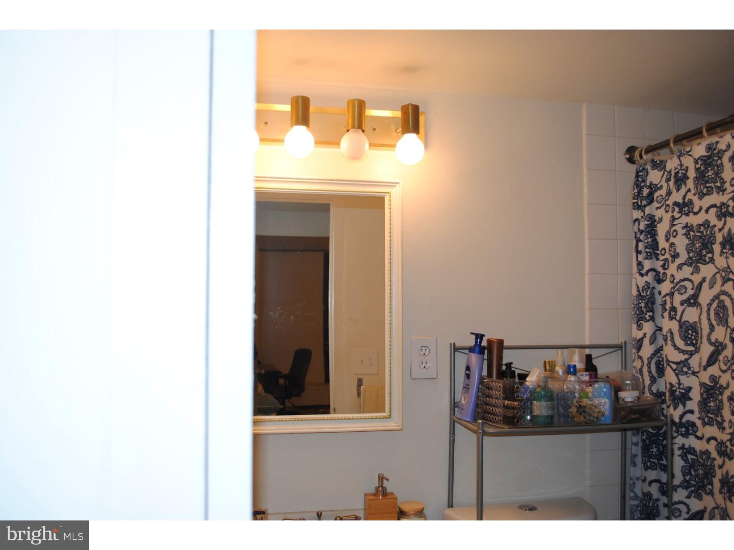 9921 Bustleton Avenue, Unit B8 Philadelphia, PA 19115 - Photo 3 of 8 Bathroom