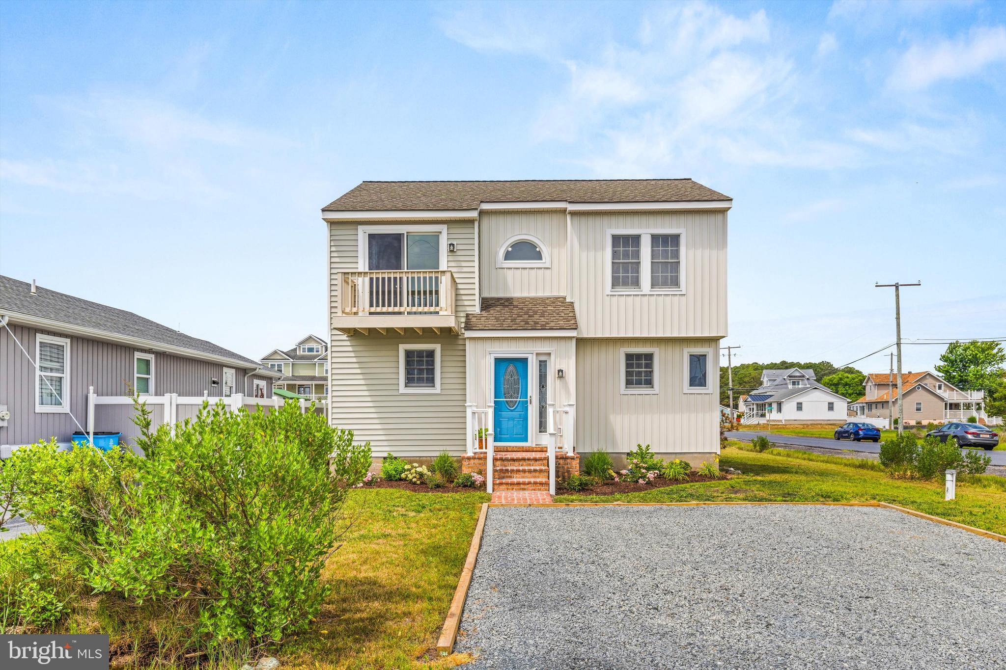10429 Brighton Road Ocean City, MD 21842 - Photo 42 of 64 Large driveway
