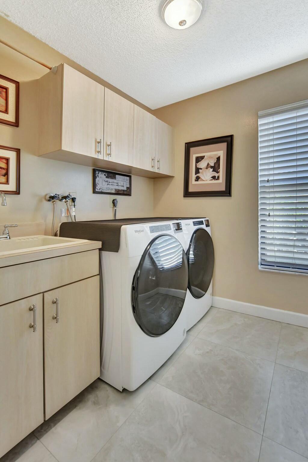 19569 Sedgefield Terrace Boca Raton, FL 33498 - Photo 35 of 57 tempImageInXVQx