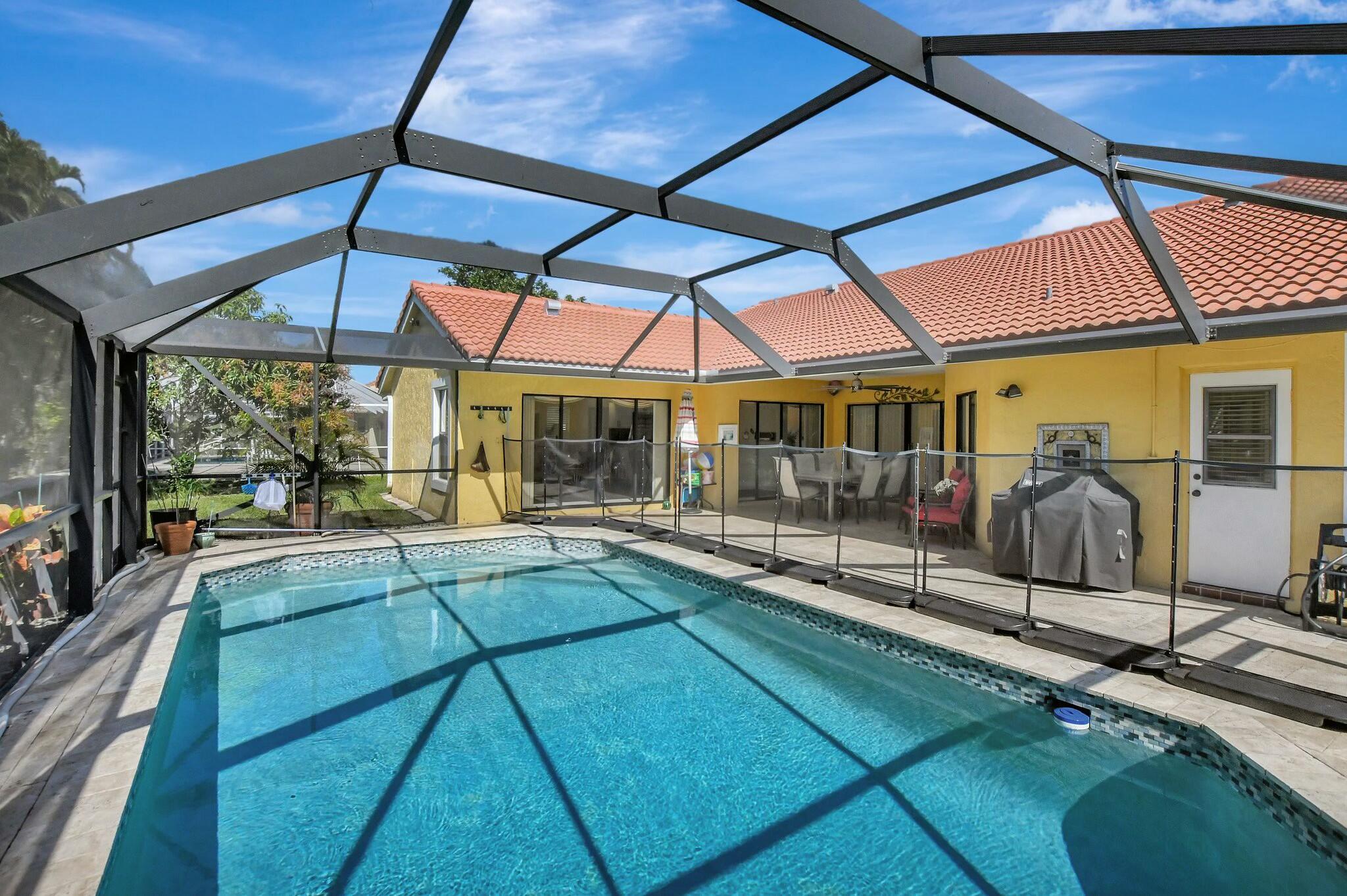 19569 Sedgefield Terrace Boca Raton, FL 33498 - Photo 38 of 57 tempImagerji4Vp