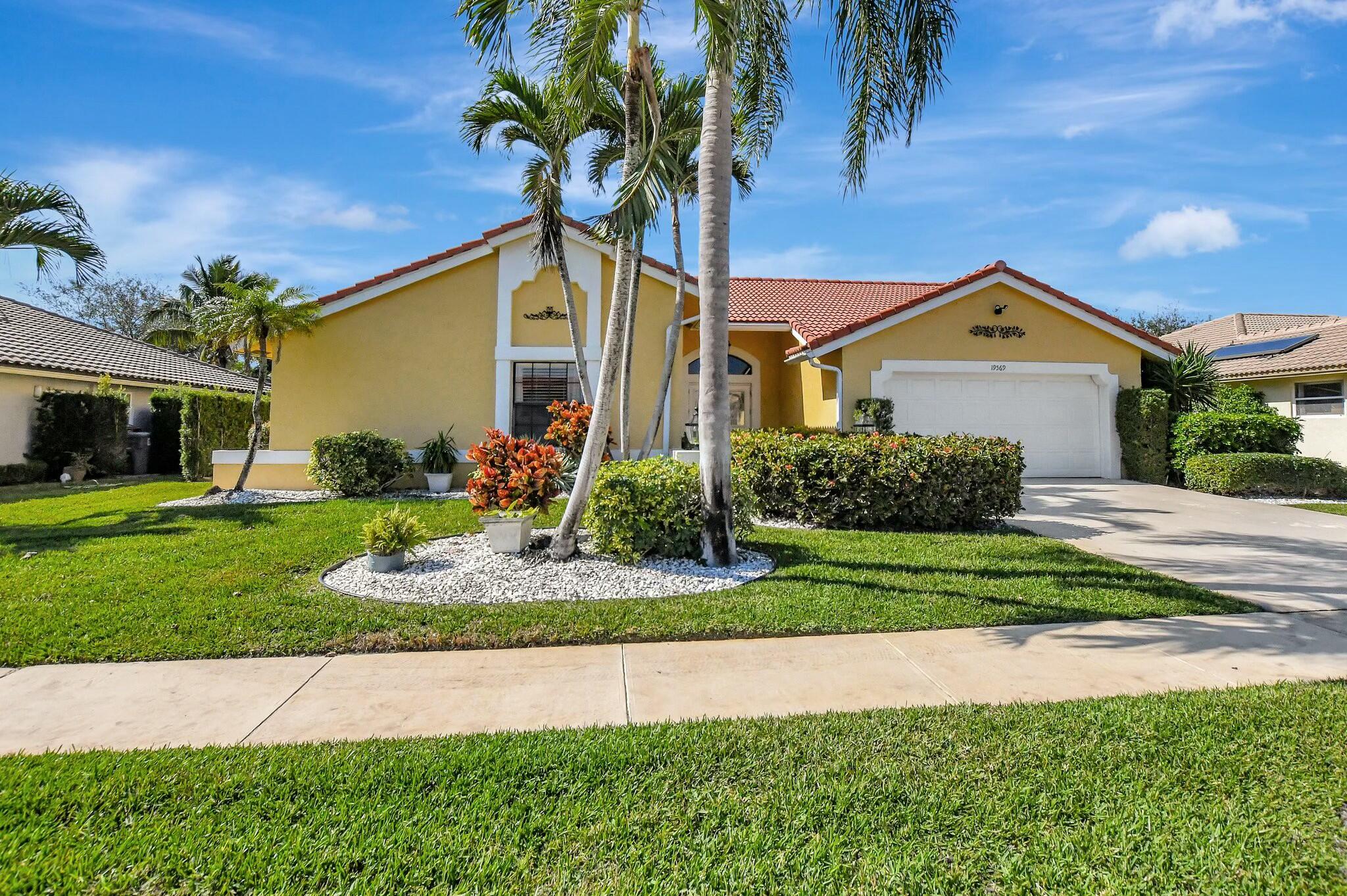 19569 Sedgefield Terrace Boca Raton, FL 33498 - Photo 44 of 57 tempImageKOPEeP