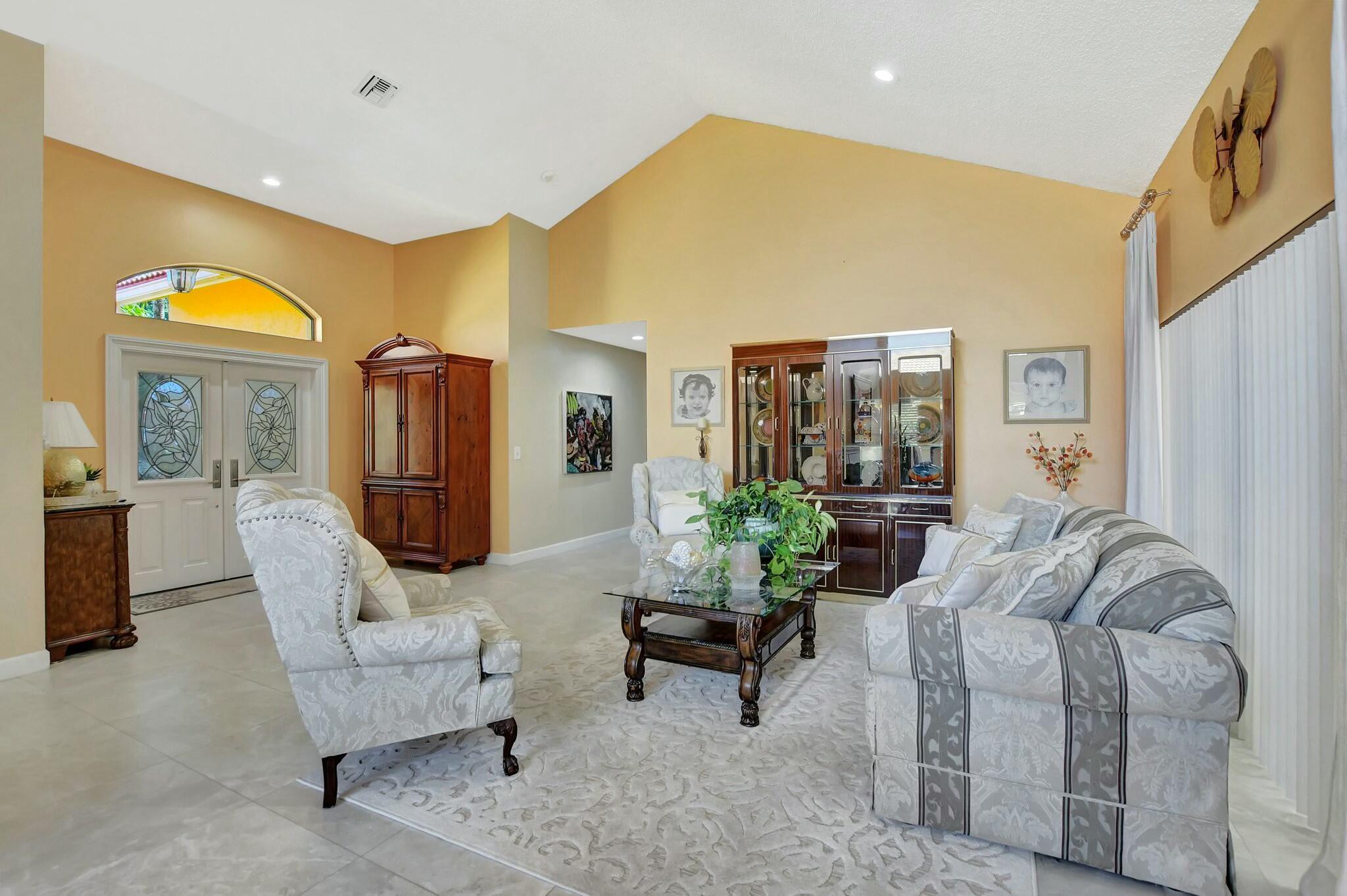 19569 Sedgefield Terrace Boca Raton, FL 33498 - Photo 5 of 57 tempImagelTKDf0