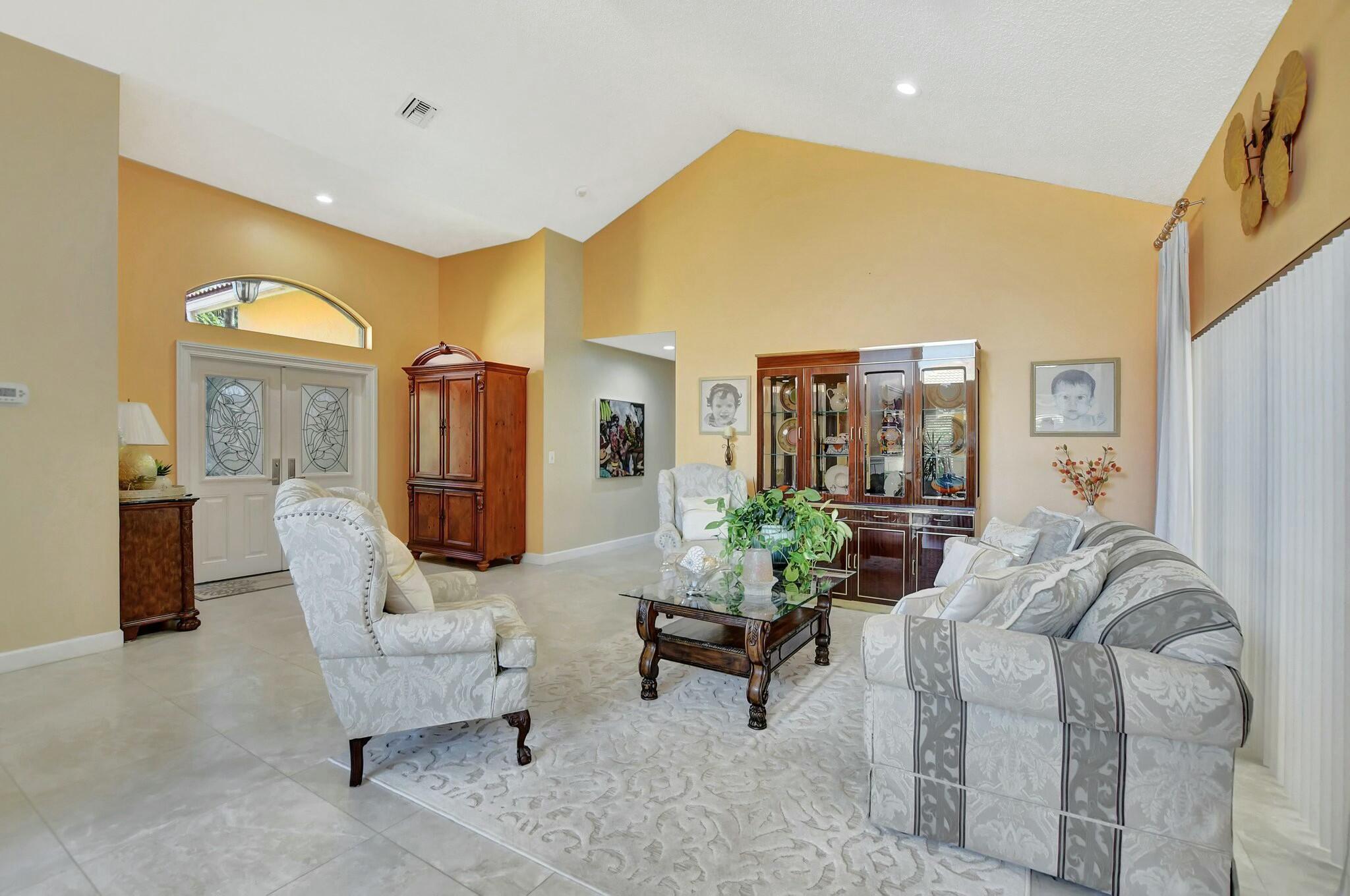 19569 Sedgefield Terrace Boca Raton, FL 33498 - Photo 7 of 57 tempImageI3TLSf