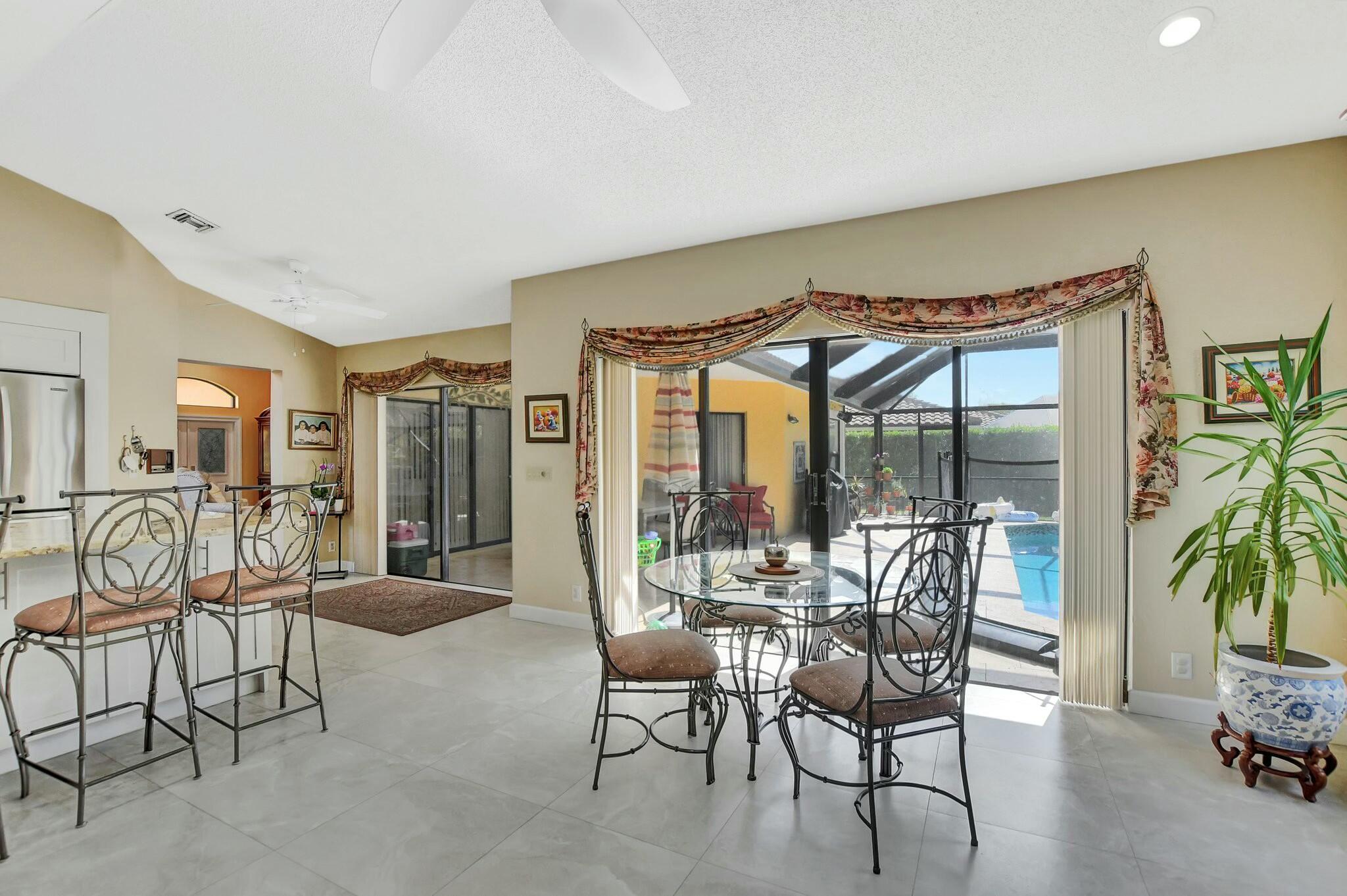 19569 Sedgefield Terrace Boca Raton, FL 33498 - Photo 8 of 57 tempImagesclSrU