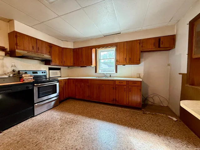 $99,900 | 606 LIncoln Street, Rockport, IN 47635