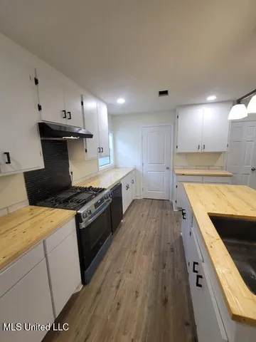 $165,000 | 5413 Crepe Myrtle Drive, Jackson, MS 39206