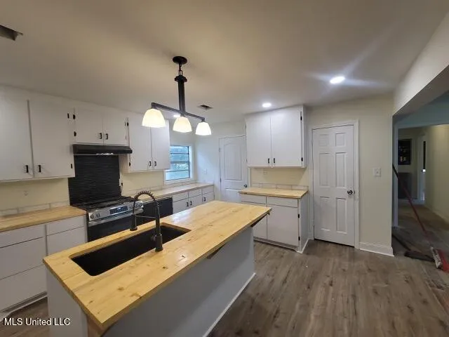 $165,000 | 5413 Crepe Myrtle Drive, Jackson, MS 39206