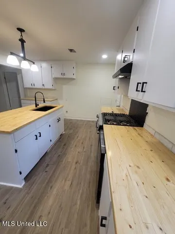 $165,000 | 5413 Crepe Myrtle Drive, Jackson, MS 39206