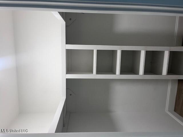 5413 Crepe Myrtle Drive Jackson, MS 39206 - Photo 2 of 24 IMG_0391