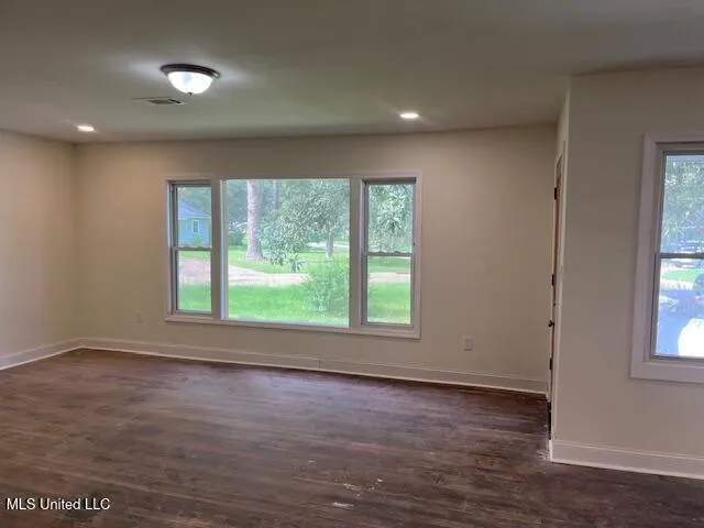 $165,000 | 5413 Crepe Myrtle Drive, Jackson, MS 39206