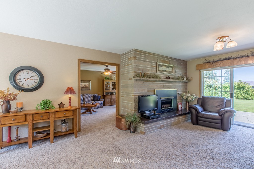 10706 Clark Road Southeast Yelm, WA 98597 - Photo 3 of 19 Gallery Image 3
