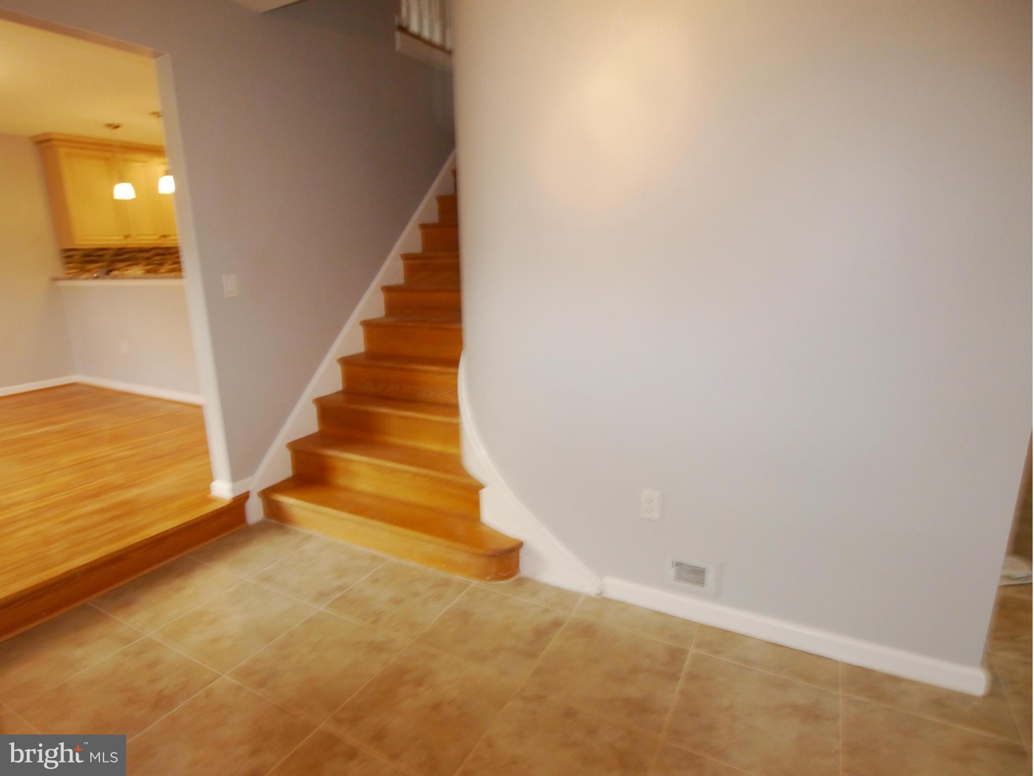 13100 Middlevale Lane Silver Spring, MD 20906 - Photo 14 of 30 a view of entryway