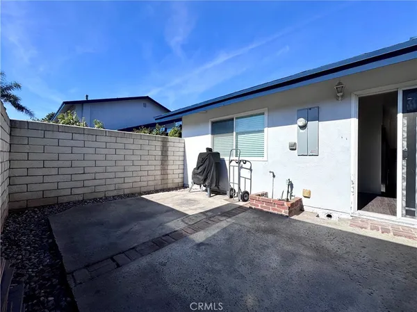 $3,250 | 4692 Heil Avenue, Huntington Beach, CA 92649