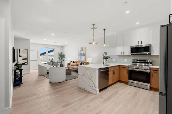 $659,999 | 27 Guild Street, Unit 102, Boston, MA 02119