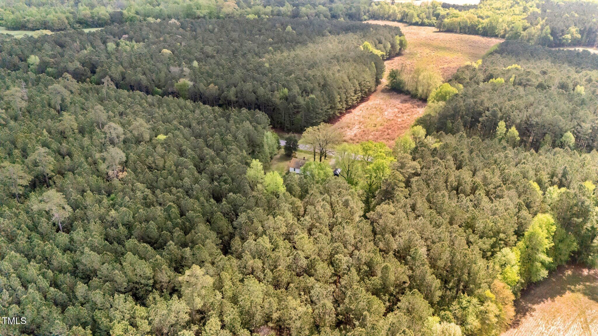 844 Woods Road Smithfield, NC 27577 - Photo 11 of 21 844-12
