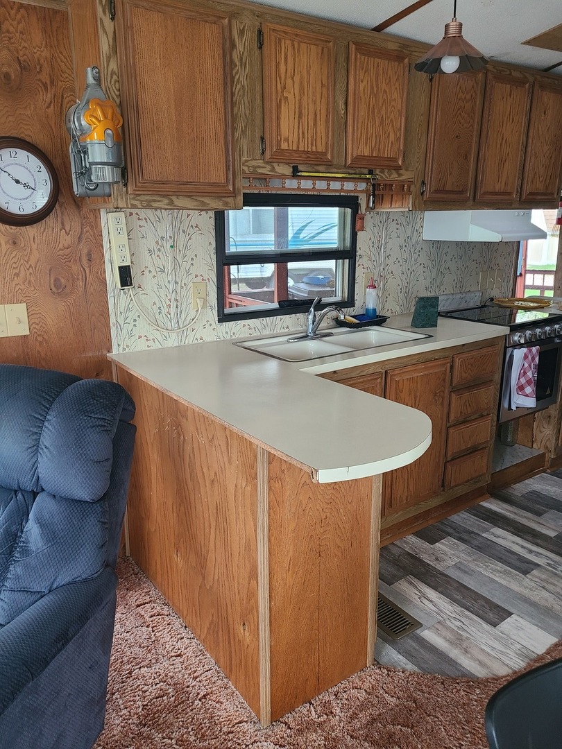 4-213 Woodhaven Sublette, IL 61367 - Photo 9 of 10