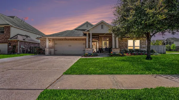 $515,000 | 13602 Cotton Way, Cove, TX 77523