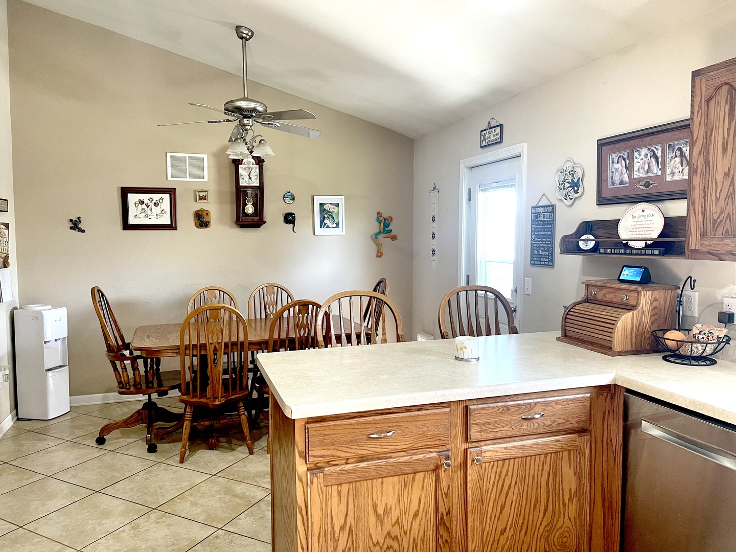 320 Rachel Way Utica, IL 61373 - Photo 11 of 21 Gallery Image 11