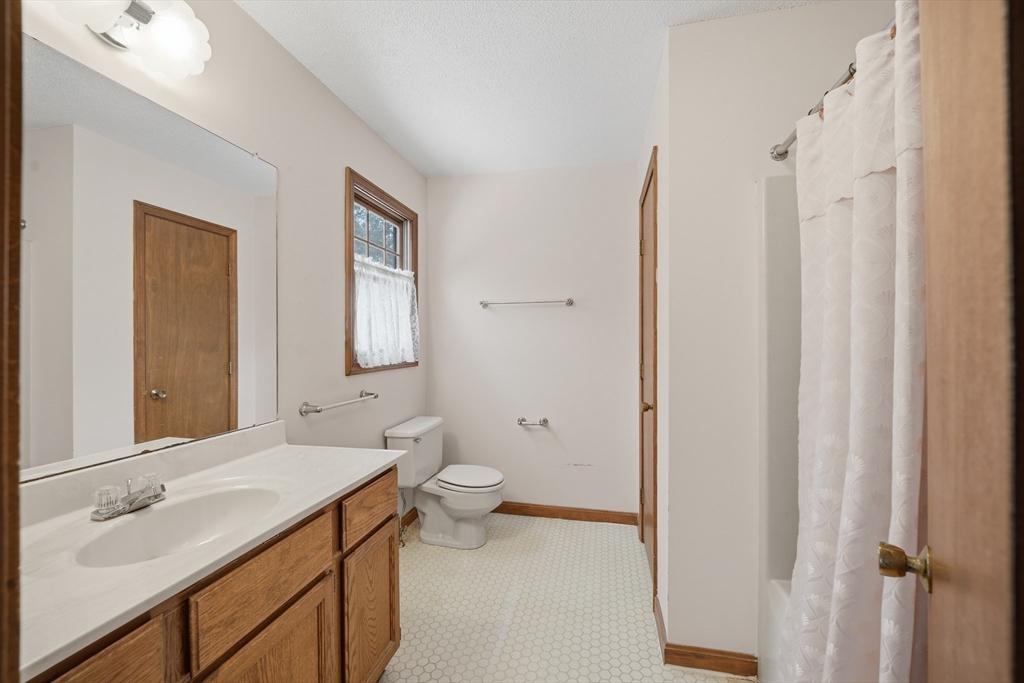 419 Southwick Road, Unit P66 Westfield, MA 01085 - Photo 25 of 37 Gallery Image 25