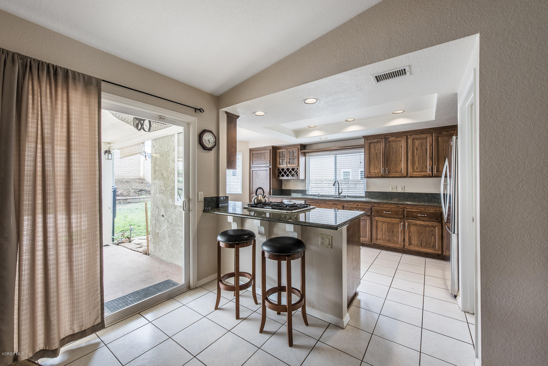 408 Appleton Road Simi Valley, CA 93065 - Photo 11 of 25 408 Appleton Rd-11