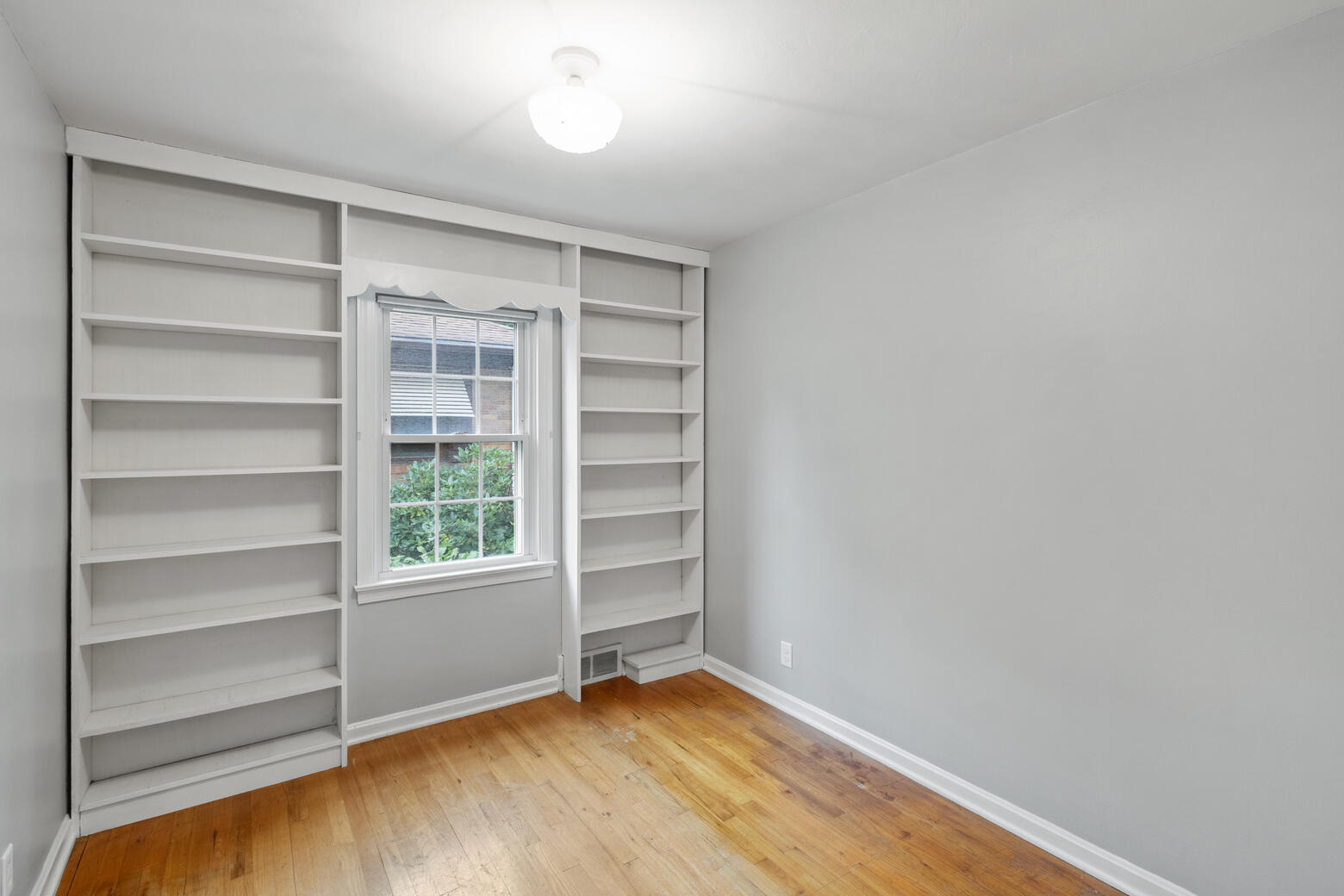 1714 Paddington Road Kalamazoo, MI 49001 - Photo 13 of 33 1000011873