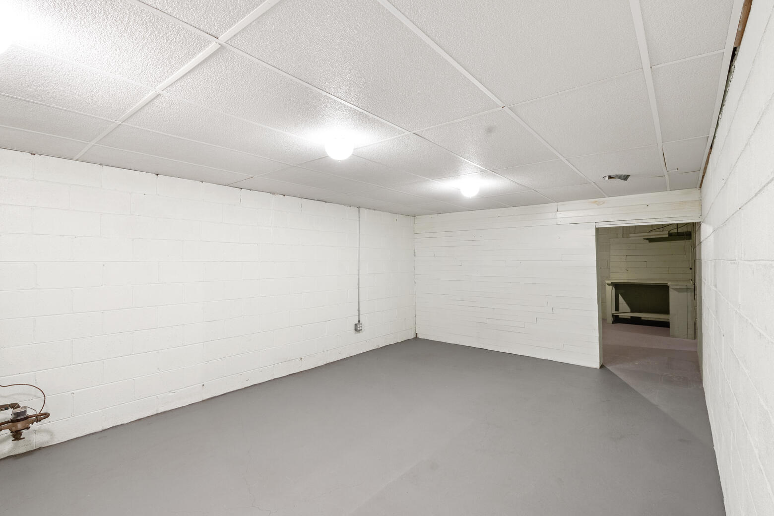 1714 Paddington Road Kalamazoo, MI 49001 - Photo 29 of 33 1000011890