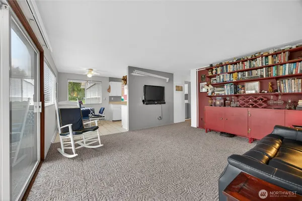 $400,000 | 361 Salal Way, Sequim, WA 98382